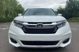 试驾本田冠道，后排提供独立空调，2.0T引擎运动模式下推背感强！图片