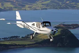 这款价格便宜的私人飞机，是娱乐休闲和初级飞行训练的首选视频封面