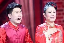揭开离婚之谜？《欢乐喜剧人》复活赛中白鸽最魔性的拳击比赛表演图片