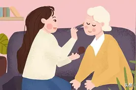 爷爷92岁，退休工资一万多，儿女不让死：这，比老无所依更悲凉图片