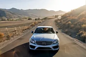 夏天汽车开空调耗油？教你一招：上车先做这些事，省油又凉快图片