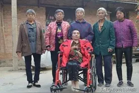 为了婆婆的嘱托，五个妯娌轮流照顾卧床22年的小姑子，已坚守24年图片