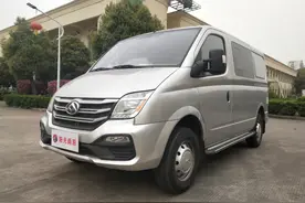 阳光尚游大通「小胖虎」 身形小巧 面面俱到 可下地库的城市房车图片