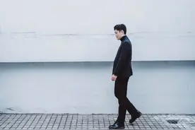 董成鹏 回到东北图片