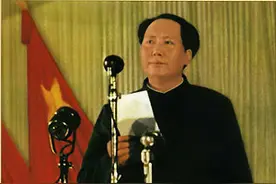 毛泽东的这次讲话，为什么鼓掌多达41次，有的掌声长达4分钟？图片