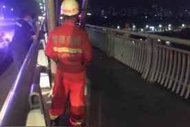 何苦！前女友嫁人，22岁男子竟想跳晋江大桥图片