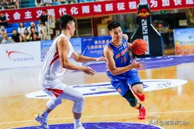19投12中独砍34分！中国男篮又涌现超级后卫，率领国青险胜山东队图片
