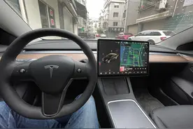 特斯拉的4种车钥匙哪个最好用？图片