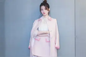 《创1》杨超越哭黄子韬还安慰她，到了《创3》别的选手就不一样了图片