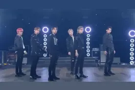 SuperM登舞台全员西装大长腿，边伯贤抖机灵，金钟仁受伤图片