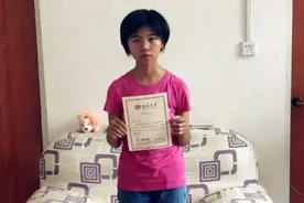 女孩高考685分成功被北大录取，没有碰过手机，学习心得引人深思图片