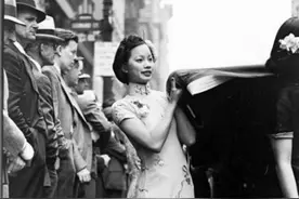 1938年纽约旗袍女子为抗日募捐现场，爱国的人从内到外都是最美的图片