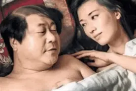 原来“睡觉戏”都是这么拍的，看到演员的表情，才知道什么叫演技图片