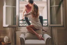 当恋爱演变成4种错误模式，也许你该考虑放手图片