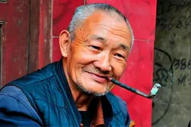 河南老汉有一祖传金碗，专家看后建议上交，被拒绝后结果怎样？图片