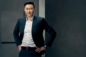 杜锋：为年轻人呐喊图片
