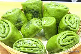 常吃菠菜好处多！做成菠菜花卷翠绿好看营养高，再也不怕孩子挑食图片