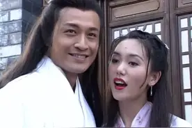 59岁马景涛复出拍戏！隔23年再演吕洞宾，身材健硕搭档小22岁女星图片