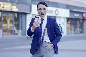 人类高质量男性接广告了？看完我被shock到了图片
