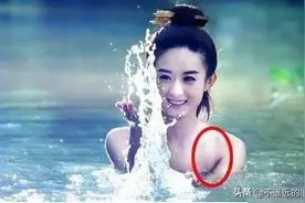 影视剧里令人捧腹的穿帮镜头，导演们别搞笑了再走心点不好吗？图片