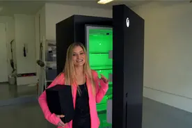 XboxX主机同款冰箱真出了！微软这波自嘲满分，放厨房太拉风图片