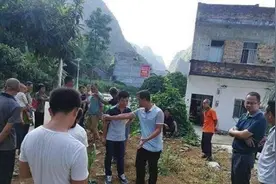 当年，浙江男子为抢地基将粪桶放在邻居厨房对面，最终酿成惨案图片