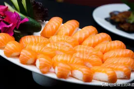 美味的三文鱼寿司，制作简单口感香醇营养丰富图片