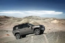 用科技重新定义硬派SUV 解析全新路虎卫士图片