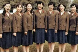 排长大哥终于找到了对象，是一个女军官，身高一米七图片