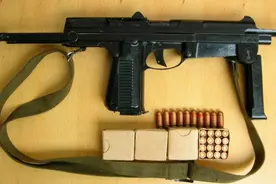 桂林生产了中国第一支微冲和广西第一辆摩托车图片