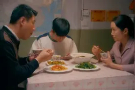 大学生和父母的沟通记录走红：有风趣，有代沟，更多则是转账记录图片