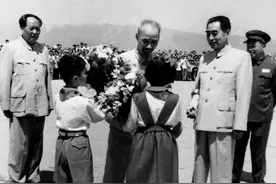 越南国父胡志明，险些在香港丧生？百折不挠的无产阶级斗士图片