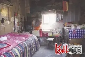 平山：一个人，一条狗，守护绿水青山20年图片