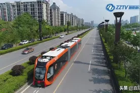 株洲市智轨列车“长啥样”三套“外衣”首亮相图片