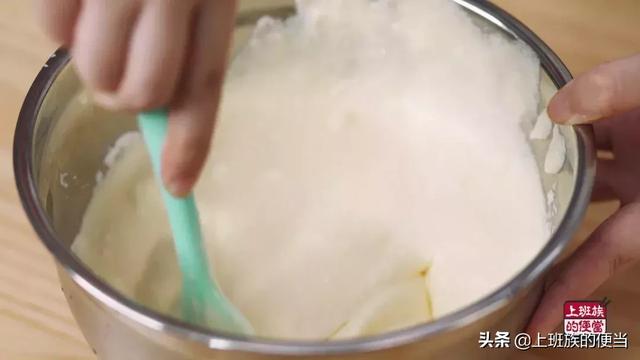 豆浆还能挖着吃，比蛋糕还香甜软绵，大人小孩都喜欢