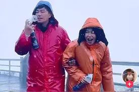 黄翠如迎40岁生日，丈夫萧正楠在4千米雪山上，吸氧唱生日快乐歌图片