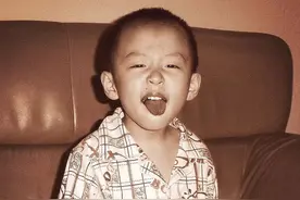 陈思键《二十岁的遗言》：“离开时，我要说的不是恨”图片
