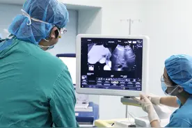 手术无影灯的前世今生图片