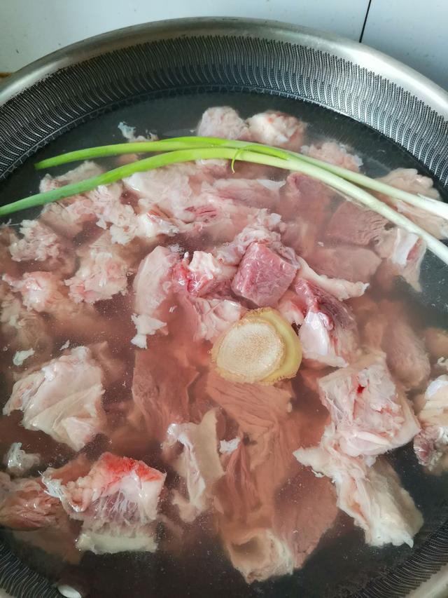 它含有20种氨基酸，贵也要买给孩子吃，促进大脑发育，长大高个