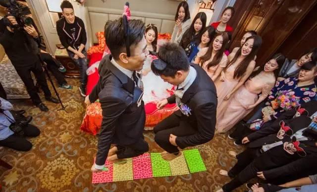 结婚迎亲堵门游戏大全！2021年最新版本