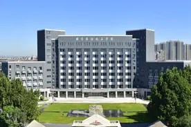考生关注！北京石油化工学院实力如何？这4个“神秘字母”早已给出答案！图片
