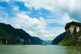 游客坐船游三峡最关心的问题，花费3分钟看这篇攻略就够了图片