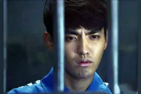 妈妈报警、六六道歉、资本弃子，到底谁令吴亦凡一步步跌落神坛？图片