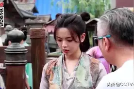 偶遇“锦鲤女孩”杨超越图片