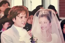 梁小冰与陈嘉辉结婚20周年恩爱如昔 拍剧结缘相爱至今图片