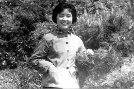 50年前，女知青忍受烈火烧身，救了20个战友，结果怎样图片