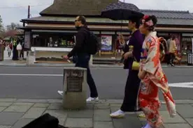 日本人不爱运动，为何寿命那么长？对9.2万人研究发现：跟吃有关图片