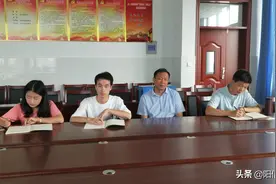 阳信县第五实验中学对3位免费师范生实施结对帮扶图片