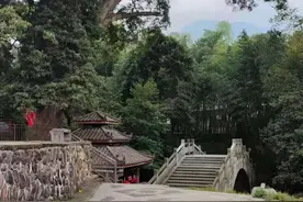 “4.20”地震8周年，芦山景区展新颜！“五·一”去哪玩，探索芦山最全游玩攻略，滴！滴！滴！赶紧上车吧！图片