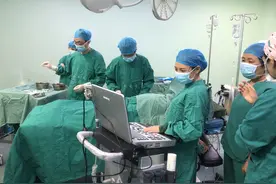 三胎孕妈遇凶险“劫中劫”陕西首例B超监测下球囊预置术“化险为夷”图片